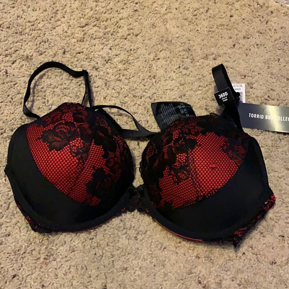 Torrid Bra NWT.